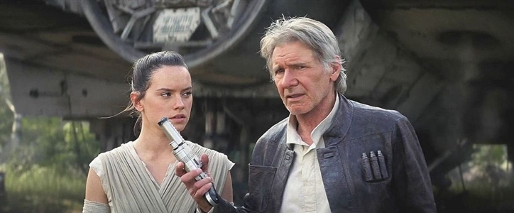 Daisy Ridley The Force Awakens LPA NN15 Blaster